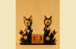 UTH027 B  Календарь 'Кошки с белыми пятнышками', декор 'Шоколадный'.  