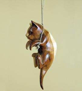 PWC58	Мини-скульптура "Кошка на качелях".  